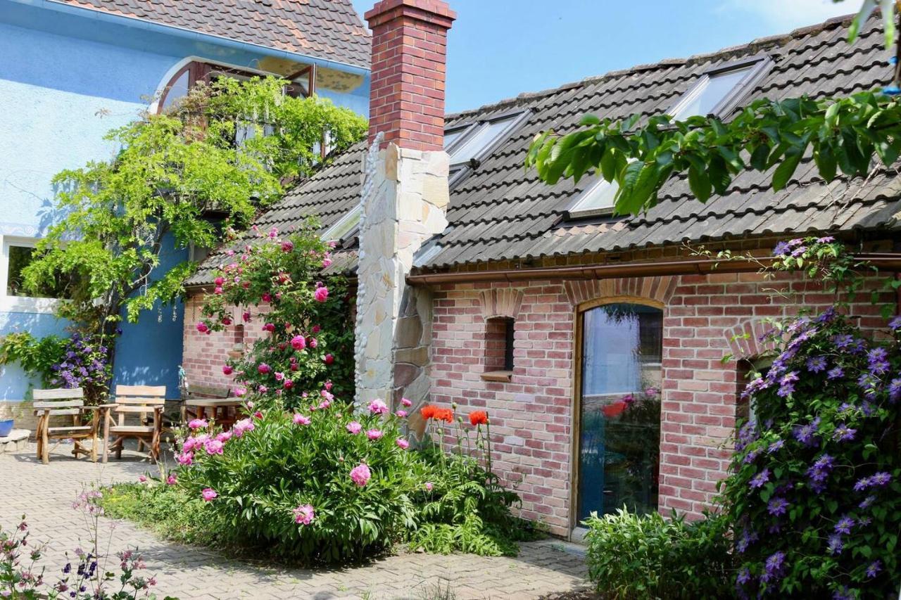 Boutique Hotel Shambala Zeitlos Wiedemar Exterior photo